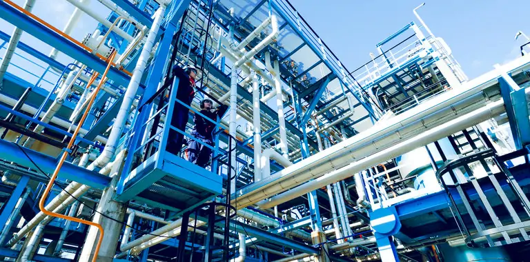 Integrating PLC and DCS Systems with SCADA